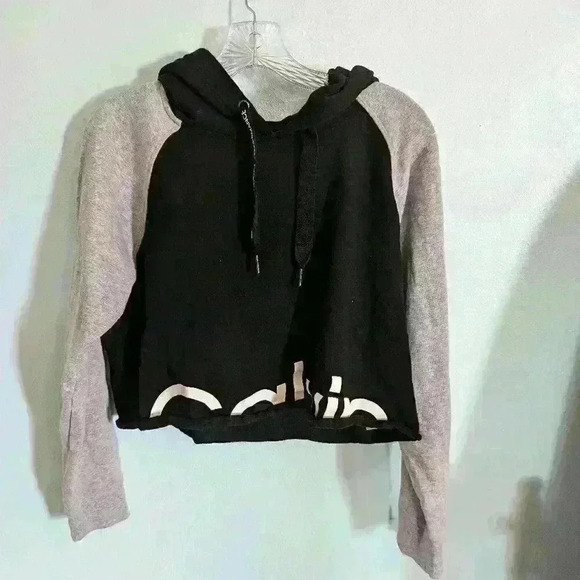 Calvin Klein performance black and grey crop sweatshirt size L - Picture 1 of 4